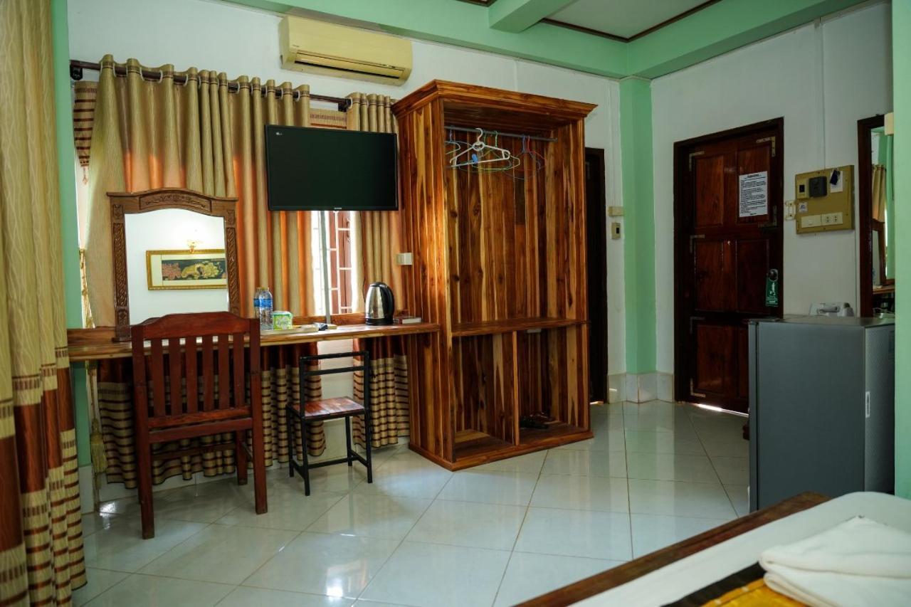 Bountang Riverside Hotel Vang Vieng Dış mekan fotoğraf